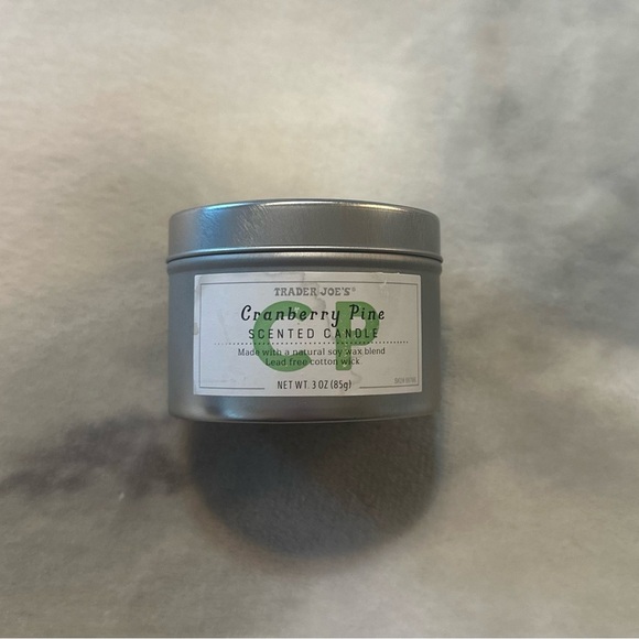 Cranberry Pine candle Trader Joe’s NWT - Picture 1 of 3